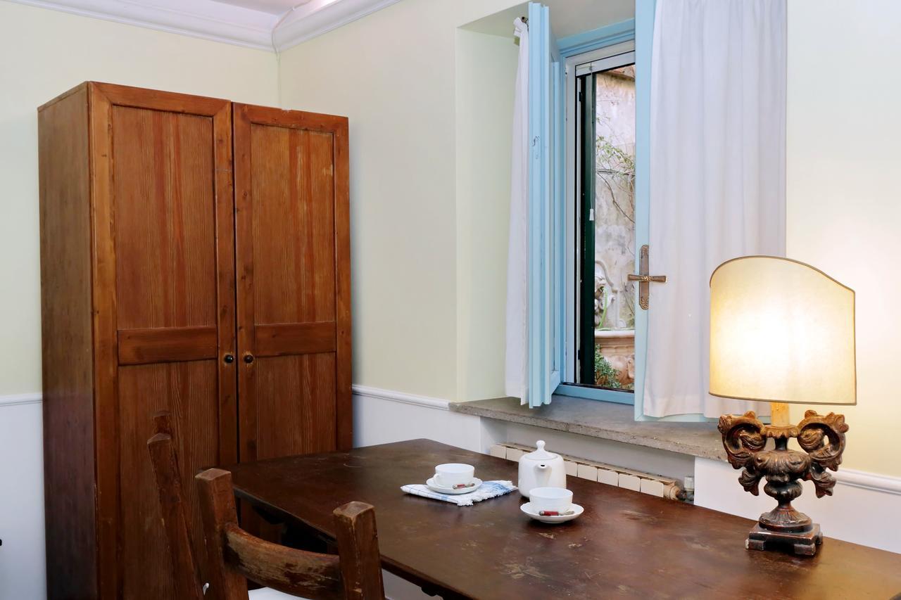 Characteristic Apartment Just Beside The Vatican Rome Extérieur photo