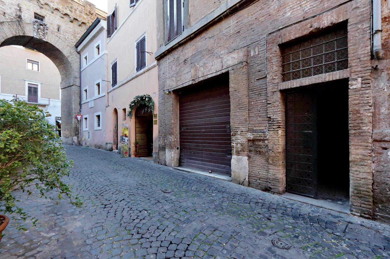 Characteristic Apartment Just Beside The Vatican Rome Extérieur photo